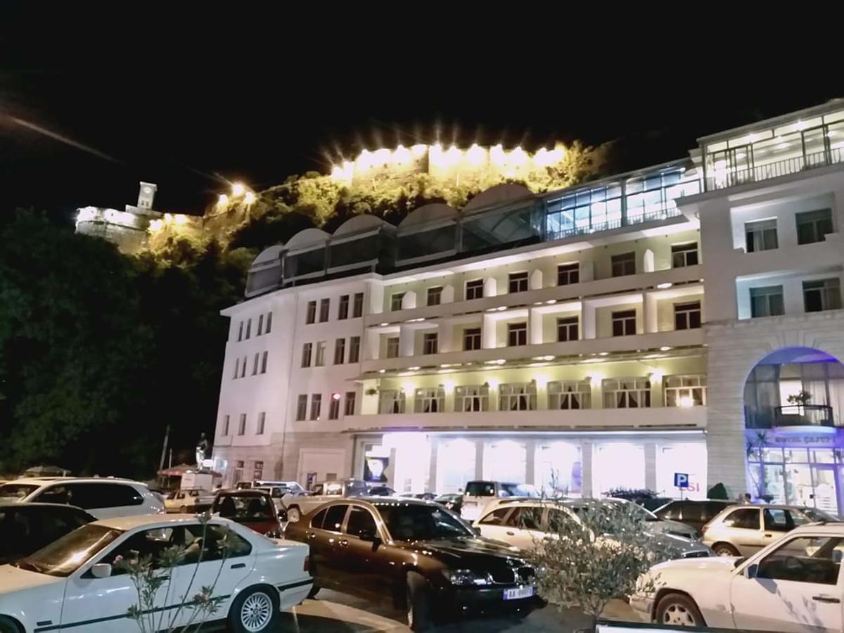 卡久皮酒店 Gjirokastër 外观 照片